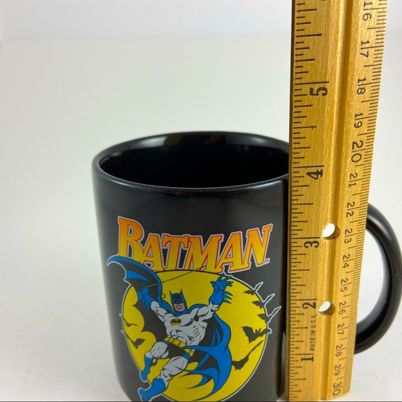 Batman Coffee Mug 12 Oz. TM & DC Comics - Picture 6 of 6